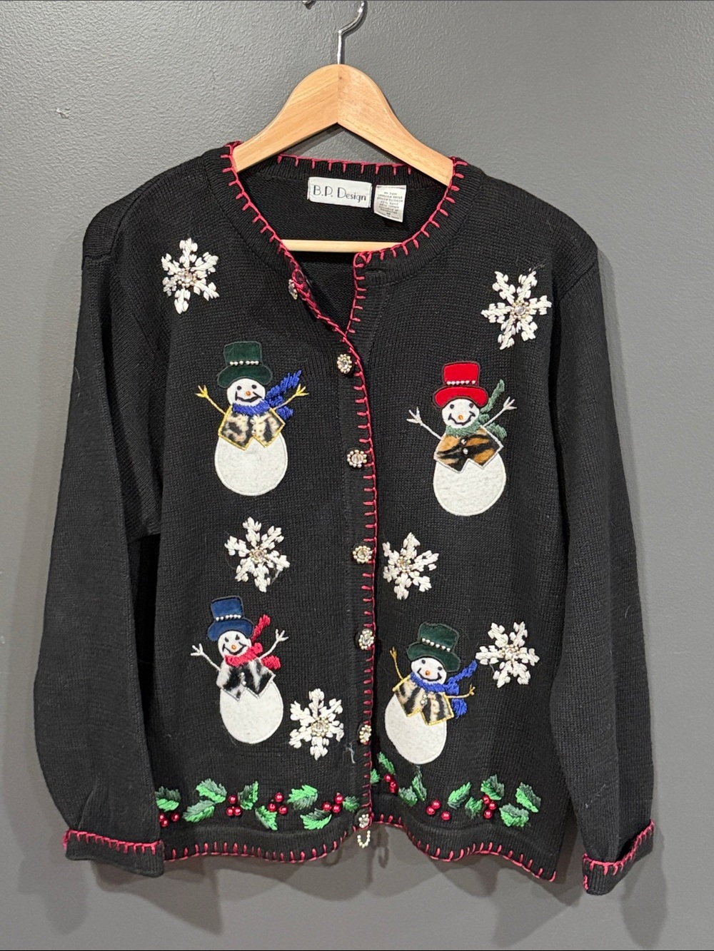 BP Design Holiday Snowman Embroidered Cardigan M